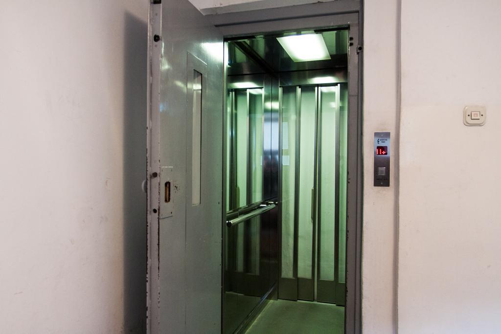Centroom Apartments Zágráb Kültér fotó